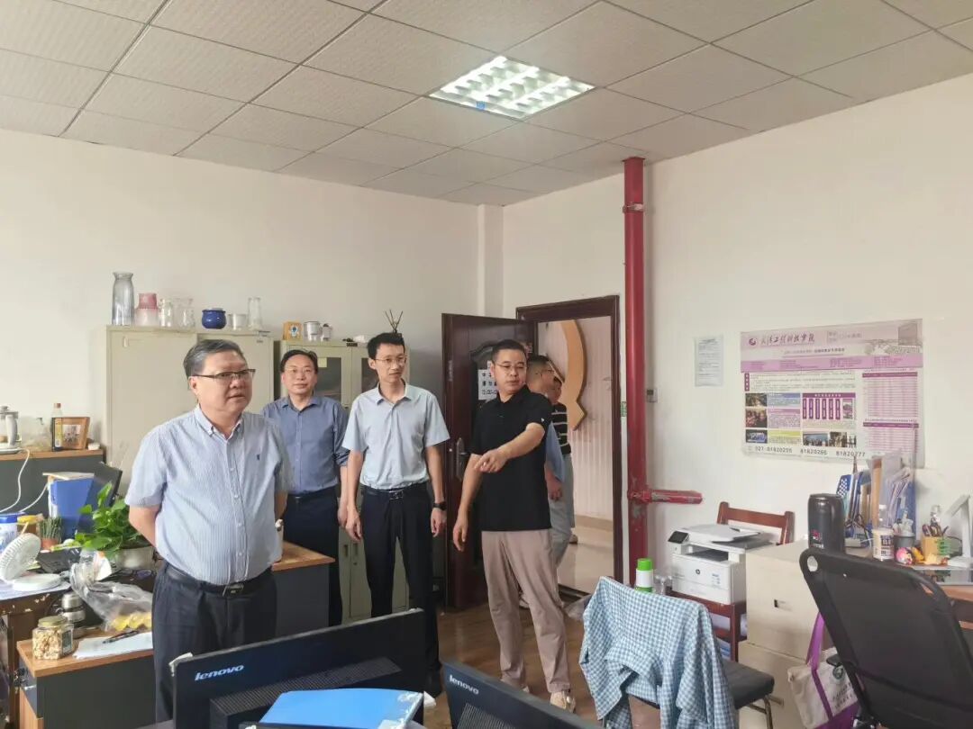 欧洲五大联赛官网开展2025年国庆节前校园安全专项检查